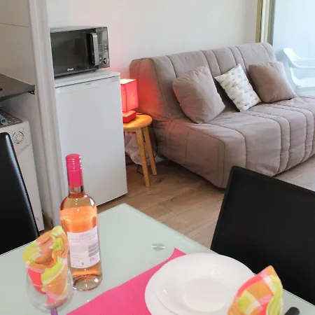 Moderne Avec Terrasse, A 150m, Clim, Jardin Et Tennis - Fr-1-252a-5 * Villeneuve-Loubet