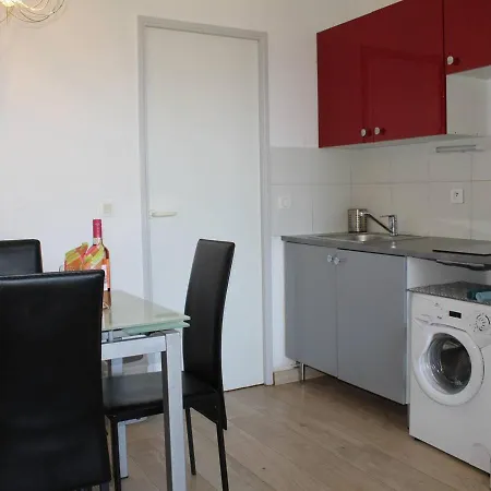 Moderne Avec Terrasse, A 150m, Clim, Jardin Et Tennis - Fr-1-252a-5